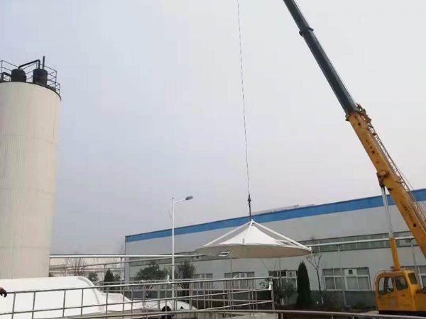 翔宇藥業(yè)帽口吊裝